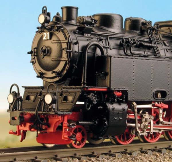 Weinert 6271 - NWE 21 Schmalspur-Dampflok mit genieteten Wasserkästen und Faulhaber-Motor