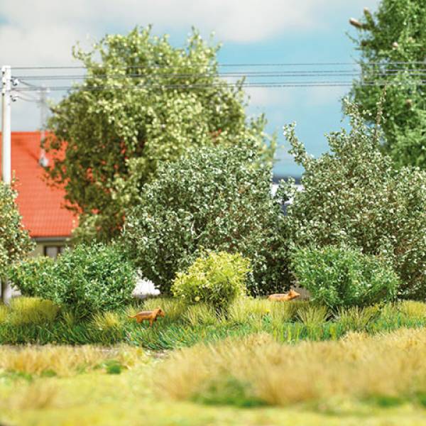BUSCH 3607 - 3 Büsche, Sommer