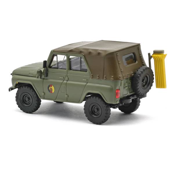 52124 - UAZ 469, Raketen und Waffentechnischer Dienst NVA