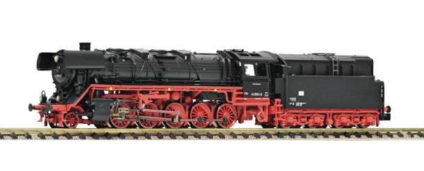 Fleischmann 7160028 - Dampflokomotive 44 0104-8 der DR