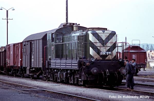 PIKO 52380 - Diesellok M44 der MAV